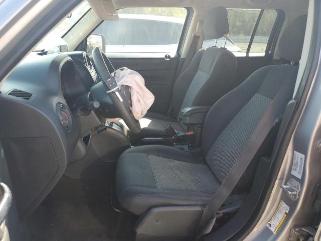 1C4NJPBB7GD628781 - 2016 JEEP PATRIOT SPORT 银色 照片 7