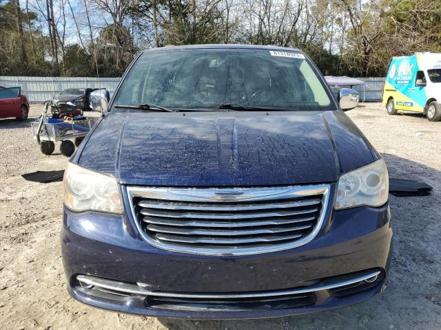 2C4RC1GG5ER461716 - 2014 CHRYSLER TOWN & COU LIMITED BLUE photo 5
