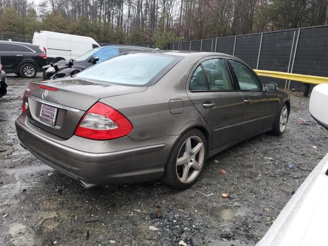 WDBUF56X99B426772 - 2009 MERCEDES-BENZ E 350 GREEN photo 3