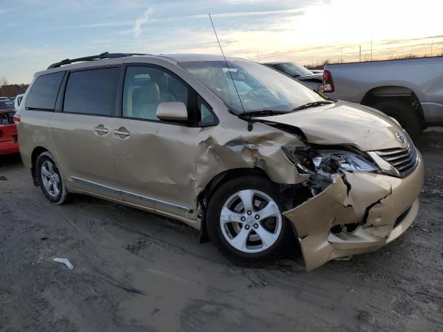 5TDKK3DC4CS243840 - 2012 TOYOTA SIENNA LE GOLD photo 4