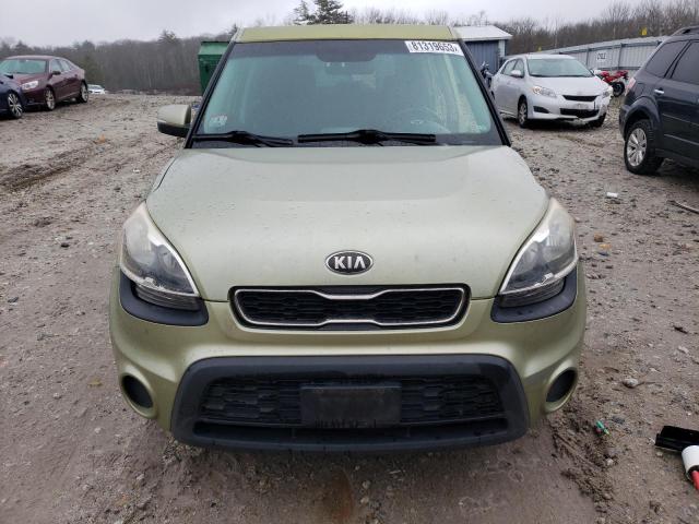 KNDJT2A66D7495375 - 2013 KIA SOUL + GREEN photo 5