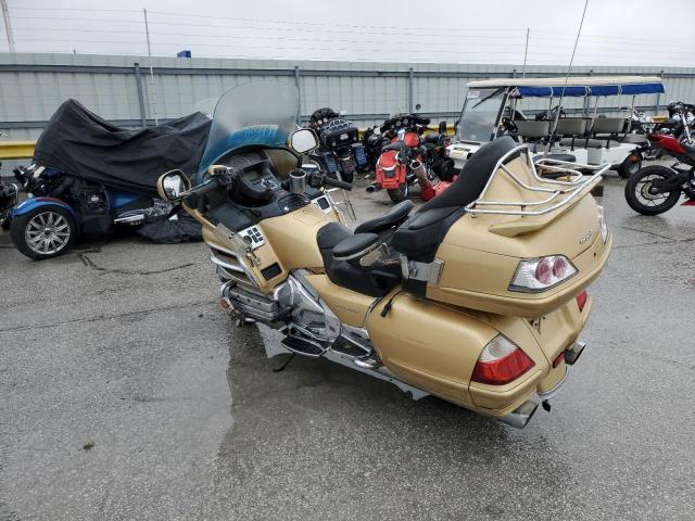 1HFSC47FX6A503352 - 2006 HONDA GL1800 GOLD photo 3