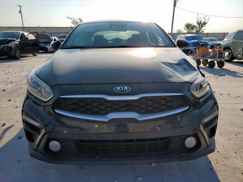 3KPF24AD4LE146023 - 2020 KIA FORTE FE BLACK photo 5