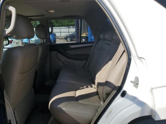 JTEBU14R958035863 - 2005 TOYOTA 4RUNNER SR5 أبيض صورة 11
