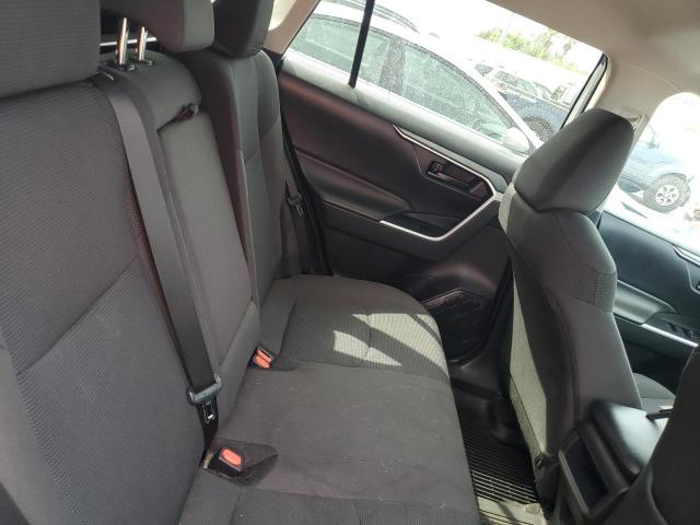 2T3G1RFV4KW031804 - 2019 TOYOTA RAV4 LE Plata foto 11