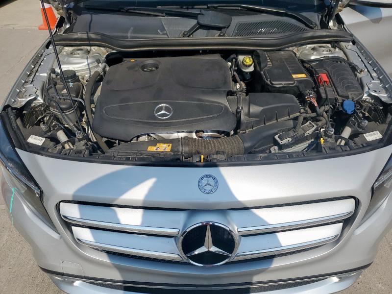 WDCTG4EBXGJ215247 - 2016 MERCEDES-BENZ GLA 250 Gümüş foto 12