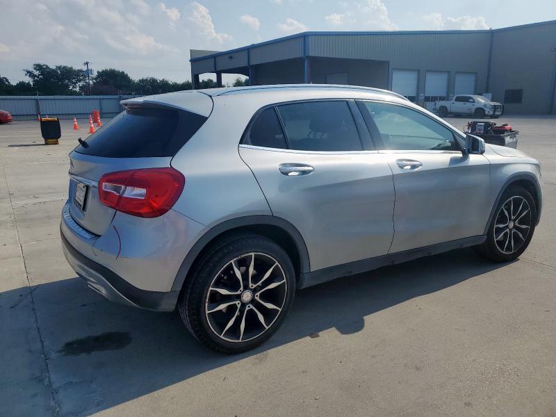 WDCTG4EBXGJ215247 - 2016 MERCEDES-BENZ GLA 250 Gümüş foto 3