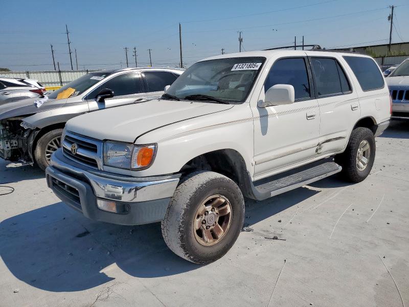 2000 TOYOTA 4RUNNER SR5, 