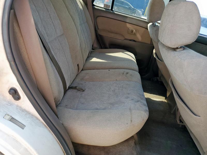 JT3GN86R8Y0144125 - 2000 TOYOTA 4RUNNER SR5 WHITE photo 11