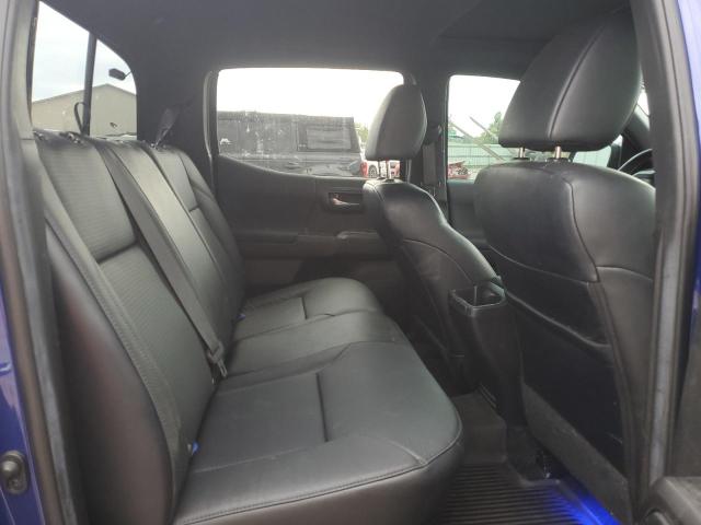3TYCZ5AN4NT103523 - 2022 TOYOTA TACOMA DOUBLE CAB BLUE photo 10