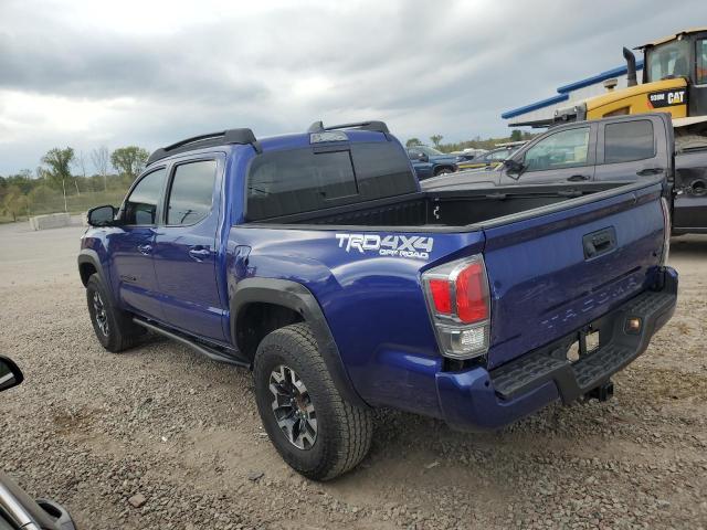 3TYCZ5AN4NT103523 - 2022 TOYOTA TACOMA DOUBLE CAB BLUE photo 2