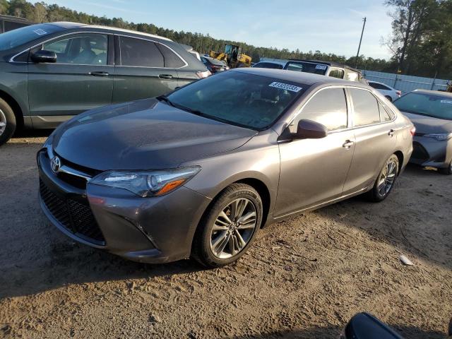 4T1BF1FK7HU268419 - 2017 TOYOTA CAMRY LE GRAY photo 1