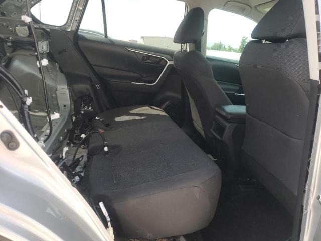 2T3K1RFV0KW053583 - 2019 TOYOTA RAV4 LE Արծաթագույն լուսանկար 11