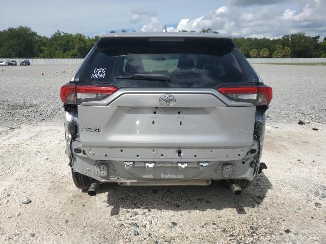 2T3K1RFV0KW053583 - 2019 TOYOTA RAV4 LE Արծաթագույն լուսանկար 6