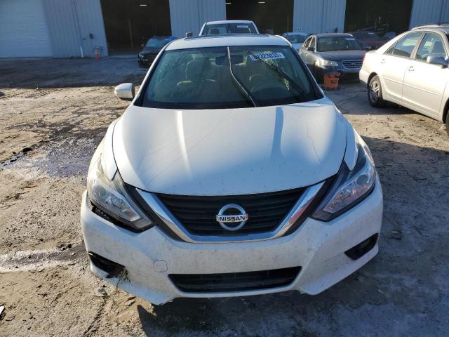 1N4AL3AP7HC257875 - 2017 NISSAN ALTIMA 2.5 WHITE photo 5