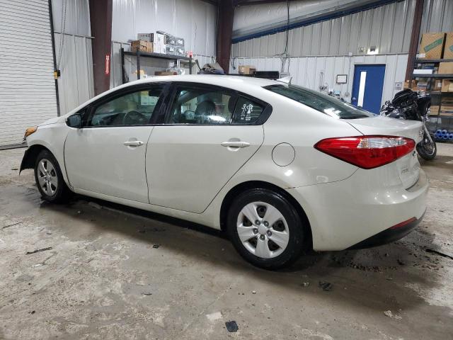 KNAFK4A63F5388221 - 2015 KIA FORTE LX BEIGE photo 2