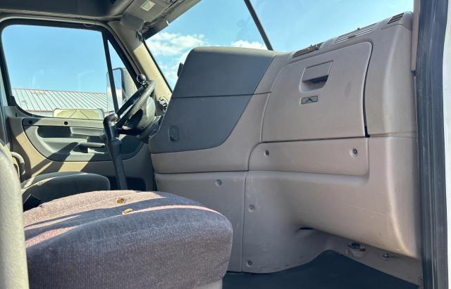 3AKJGLD58ESFV0544 - 2014 FREIGHTLINER CASCADIA 1 Ağ foto 5