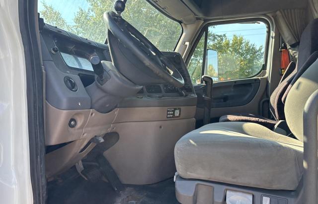 3AKJGLD58ESFV0544 - 2014 FREIGHTLINER CASCADIA 1 Ağ foto 9