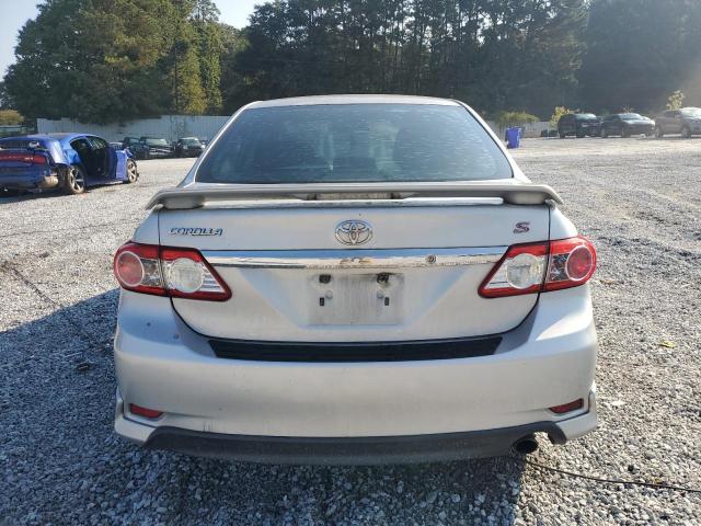 5YFBU4EEXDP134745 - 2013 TOYOTA COROLLA BASE 银色 照片 6