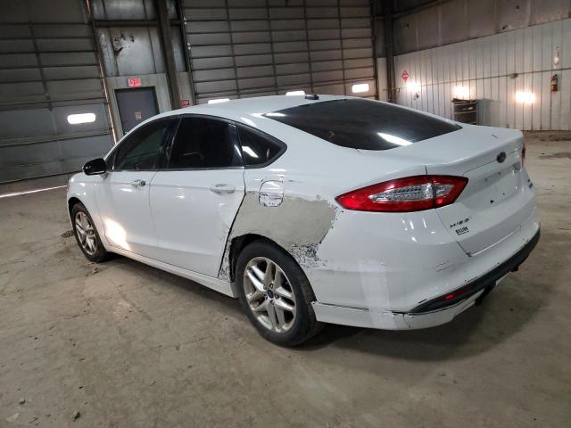 3FA6P0HR1DR296845 - 2013 FORD FUSION SE WHITE photo 2