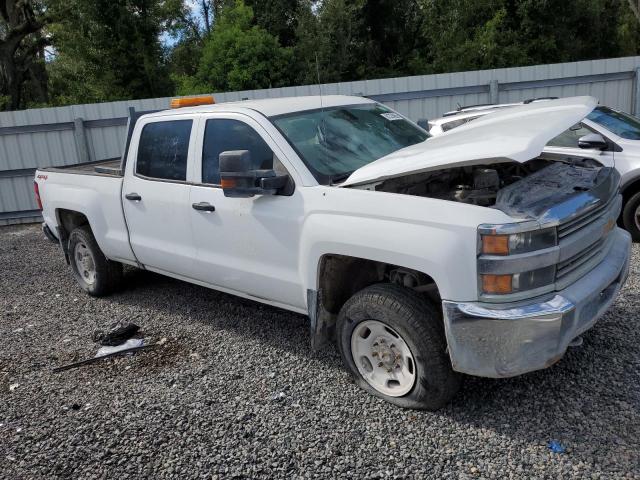1GC1KUEG0JF236464 - 2018 CHEVROLET SILVERADO K2500 HEAVY DUTY WHITE photo 4