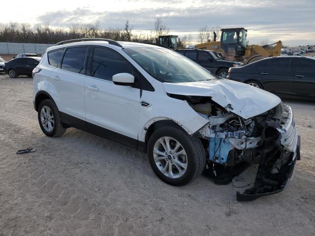 1FMCU0HD7JUB68619 - 2018 FORD ESCAPE SEL WHITE photo 4