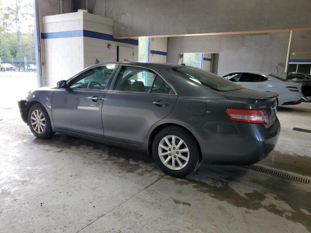 4T1BF3EK7BU194438 - 2011 TOYOTA CAMRY BASE Szary zdjęcie 2