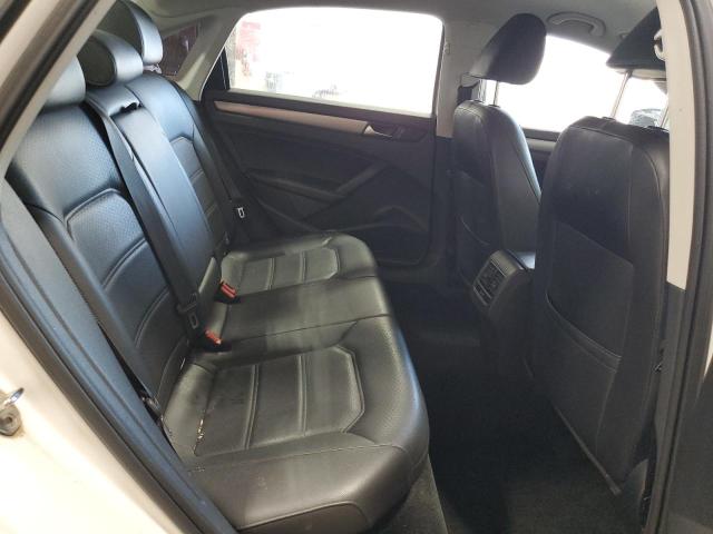 1VWBT7A32FC016223 - 2015 VOLKSWAGEN PASSAT SE თეთრი ფოტო 10