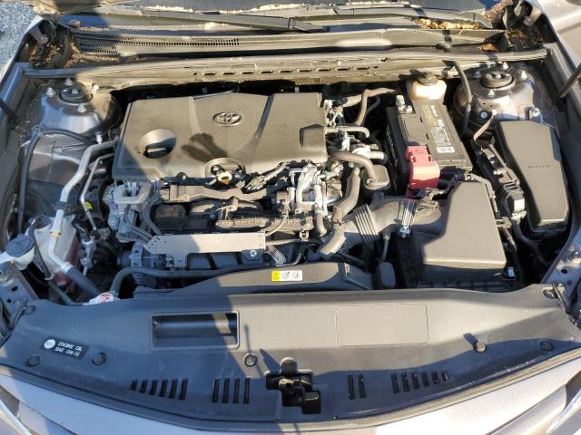 4T1B11HK8JU556838 - 2018 TOYOTA CAMRY L GRAY photo 11