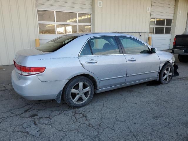 1HGCM56663A061024 - 2003 HONDA ACCORD EX SILVER photo 3