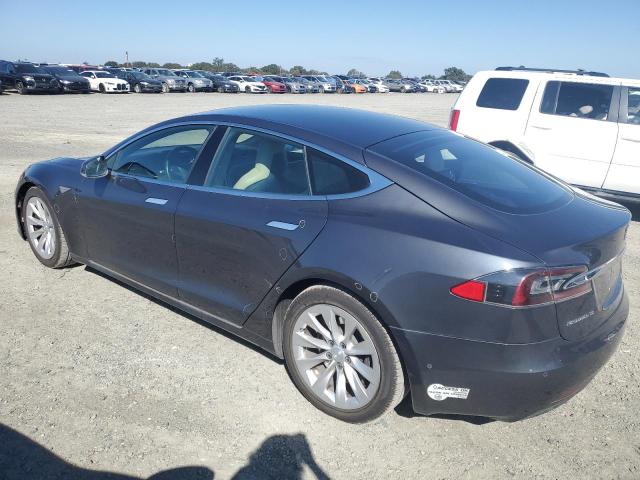 5YJSA1E2XGF156628 - 2016 TESL MODEL S GRAY photo 2
