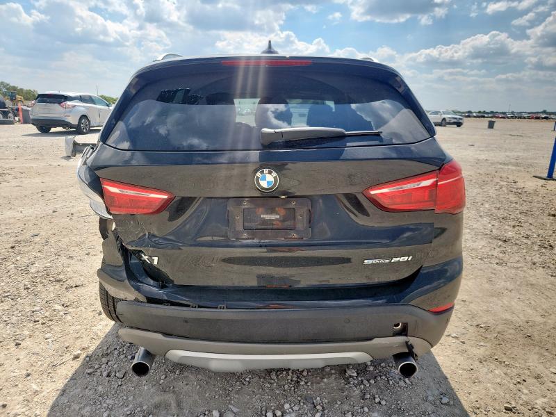 WBXHU7C31J5L08811 - 2018 BMW X1 SDRIVE28I 黑色 照片 6
