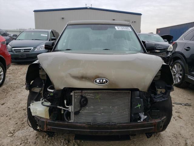 KNDJT2A67C7374014 - 2012 KIA SOUL + GREEN photo 5