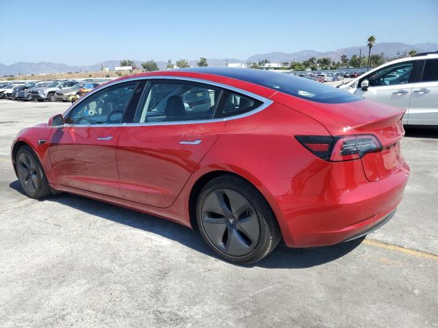 5YJ3E1EA0JF006230 - 2018 TESLA MODEL 3 RED photo 2
