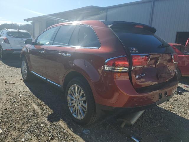 2LMDJ6JK3EBL00400 - 2014 LINCOLN MKX RED photo 2