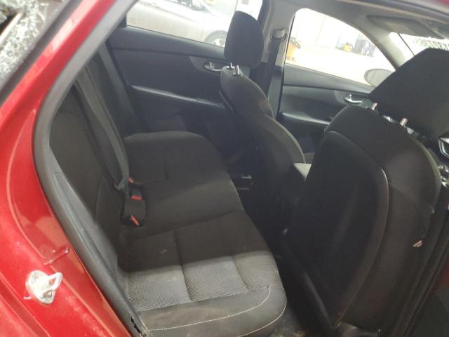 3KPF24AD7KE045492 - 2019 KIA FORTE FE RED photo 10