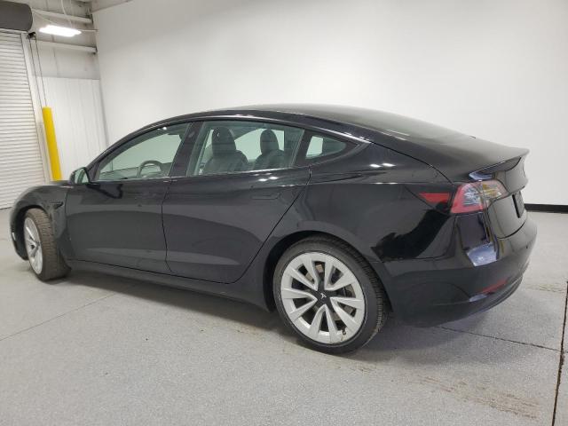 5YJ3E1EB2NF304891 - 2022 TESLA MODEL 3 Schwarz Foto 2