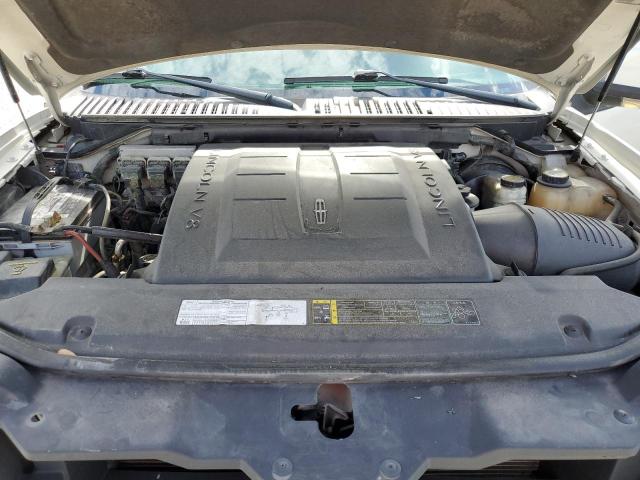 5LMFU28595LJ02454 - 2005 LINCOLN NAVIGATOR თეთრი ფოტო 12