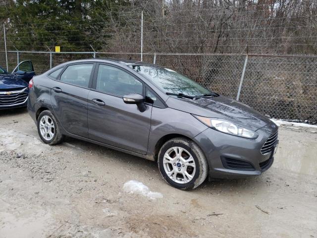 3FADP4BJ0GM164811 - 2016 FORD FIESTA SE GRAY photo 4