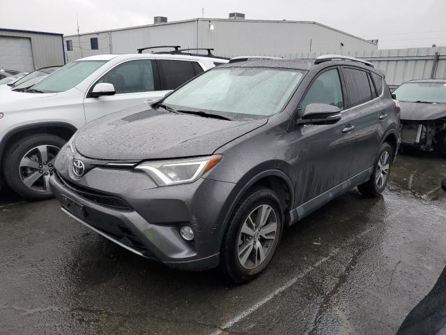 2T3RFREV5GW470383 - 2016 TOYOTA RAV4 XLE GRAY photo 1