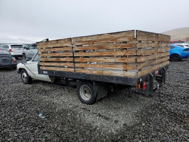 JT5RN75T3J0020468 - 1988 TOYOTA PICKUP CAB CHASSIS RN75 WHITE photo 2