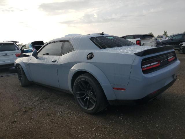 2C3CDZFJ9NH226986 - 2022 DODGE CHALLENGER R/T SCAT PACK GRAY photo 2