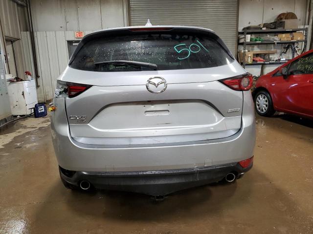 JM3KFBDM7J0367969 - 2018 MAZDA CX-5 GRAND TOURING SILVER photo 6