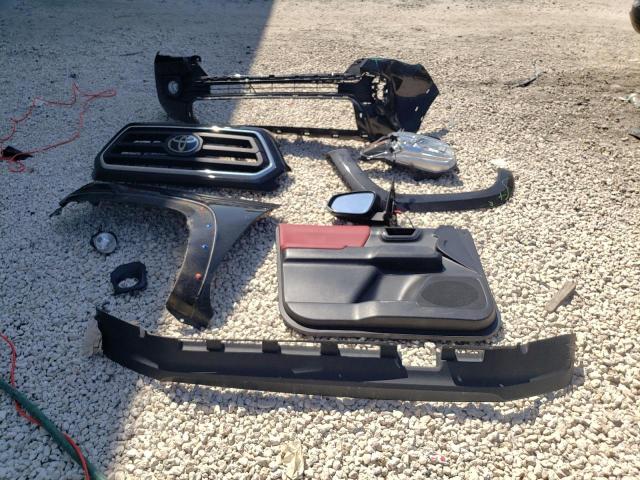 3TMCZ5AN3PM628197 - 2023 TOYOTA TACOMA DOUBLE CAB 黑色 照片 12