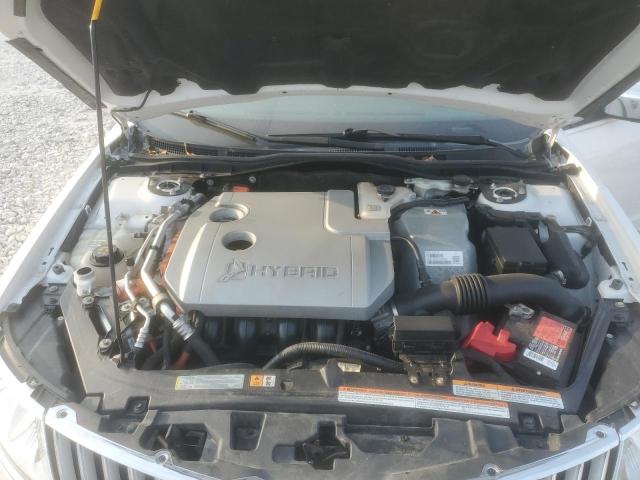3LNDL2L32CR834569 - 2012 LINCOLN MKZ HYBRID WHITE photo 11