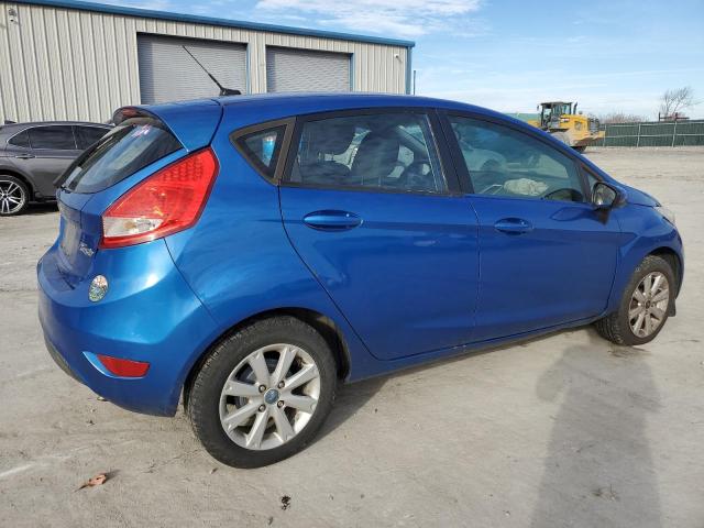 3FADP4EJ6BM103869 - 2011 FORD FIESTA SE BLUE photo 3