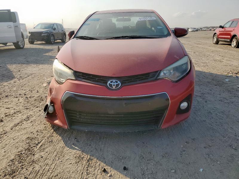 5YFBURHE4GP455497 - 2016 TOYOTA COROLLA L RED photo 5