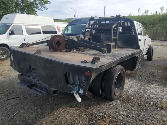 3C7WRNFL1LG105258 - 2020 RAM 5500 أبيض صورة 3