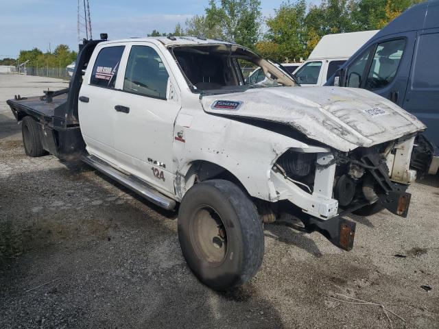 3C7WRNFL1LG105258 - 2020 RAM 5500 أبيض صورة 4