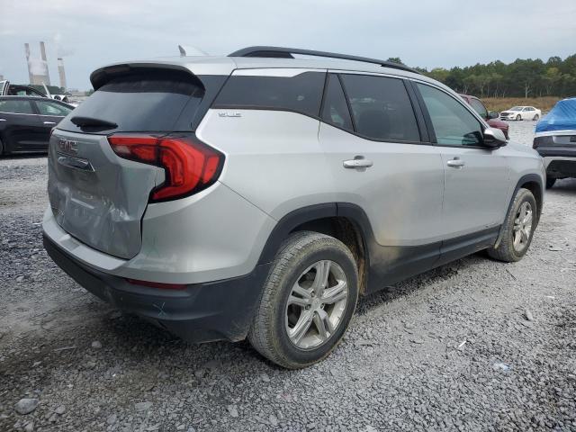 3GKALMEV1JL333145 - 2018 GMC TERRAIN SLE فضي صورة 3